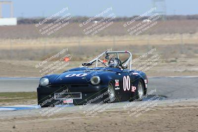 media/Feb-19-2022-Cal Club SCCA Super Tour (Sat) [[420969159b]]/Group 2/Race (Grapevine)/